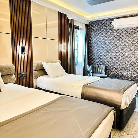 Amara Old & Hotell 3*