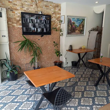 Szálloda Amara Old &