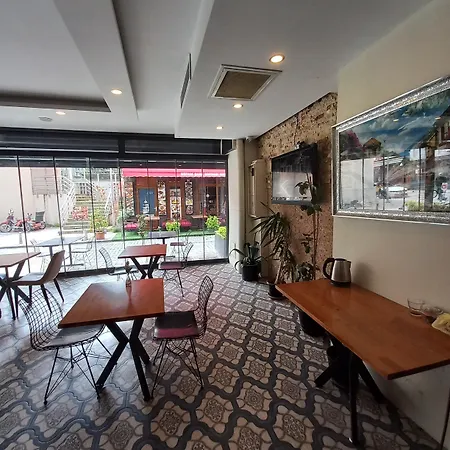 Szálloda Amara Old & 3*