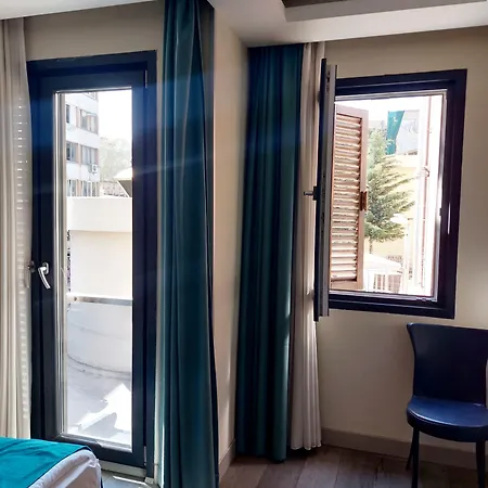 Amara Old & Szálloda