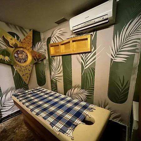 Amara Old & Hotel