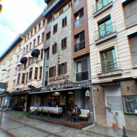 Amara Old & Hotel 3*