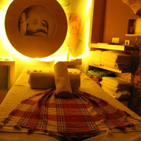 Amara Old City Hotel & Spa 3*